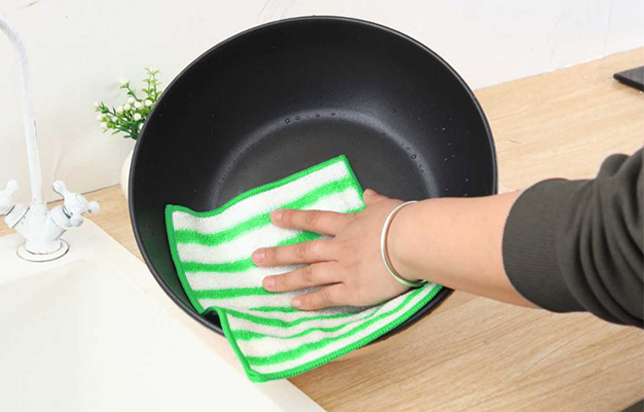 Premium Bamboo–Microfiber Blend for Superior Cleaning