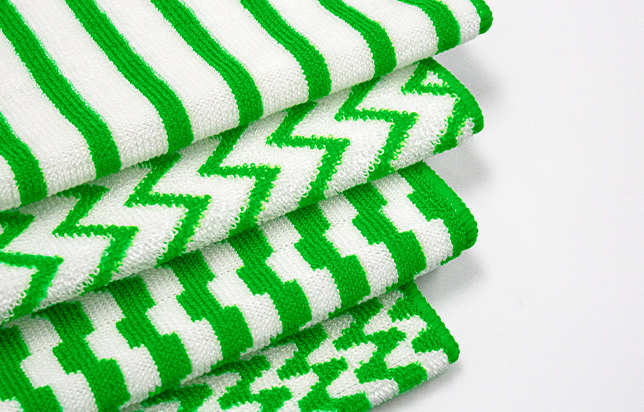 Safe for All Surfaces, Streak-Free Results