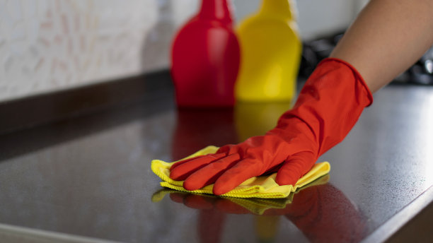 Can You Use Vinegar To Clean Microfiber Cloths?