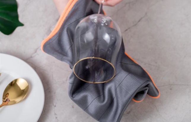 Precision instruments Microfiber Cleaning Cloth