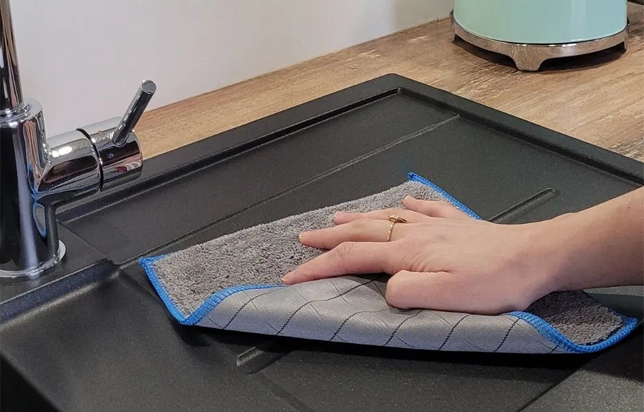 Advanced Carbon Fiber Cleaning Technology