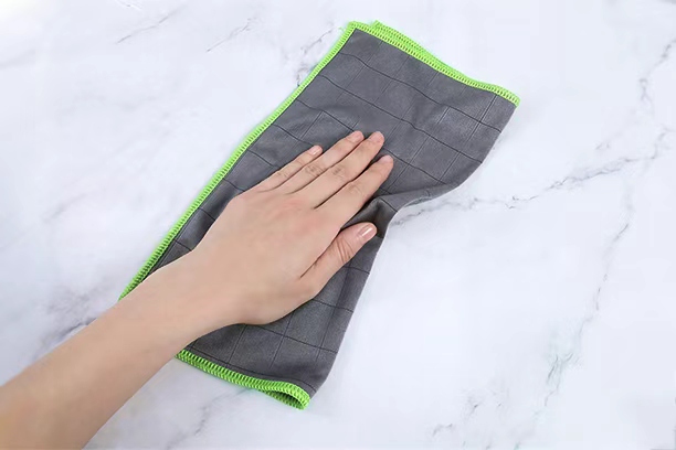 What Is Advantage of Using Carbon Fiber Cleaning Cloth?