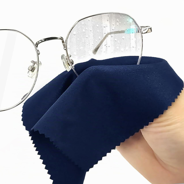 Chiffon de nettoyage pour lunettes en microfibre 10&nbsp;x&nbsp;10&nbsp;po