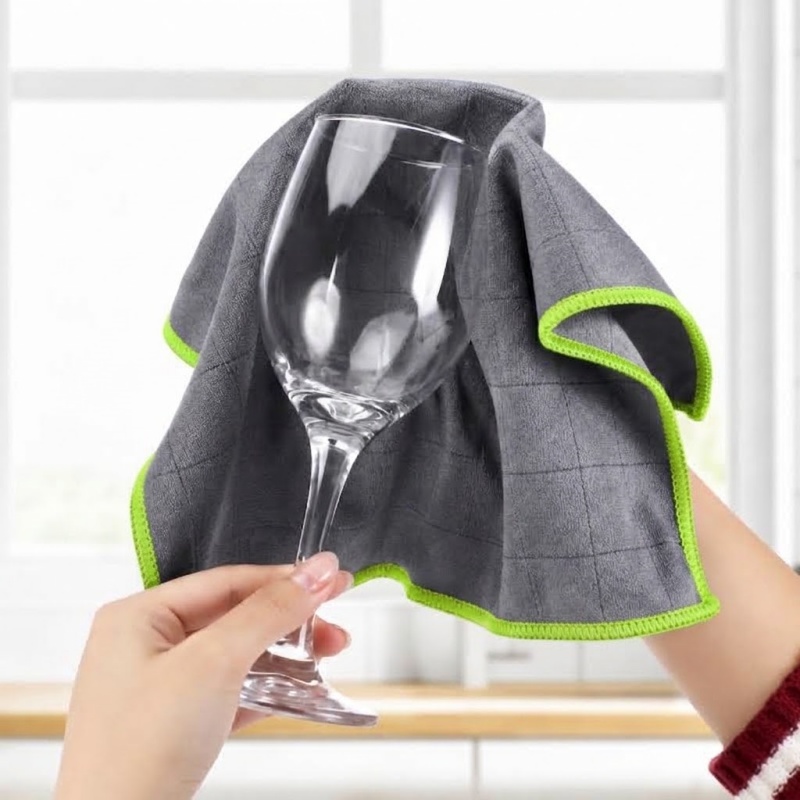 16"x 16" Microfiber Mirror Cleaning Cloth