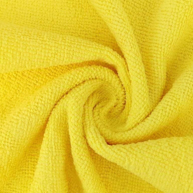Chiffon de nettoyage en microfibre multi-surfaces 12&nbsp;x 12&nbsp;po