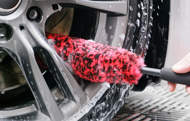 Safe and Efficient Cleaning Performance